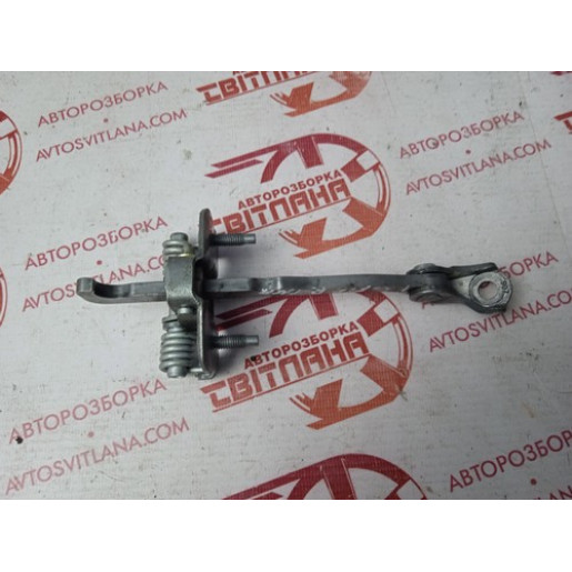 Ограничитель передней двери Opel Vivaro 2007-2014 91166561